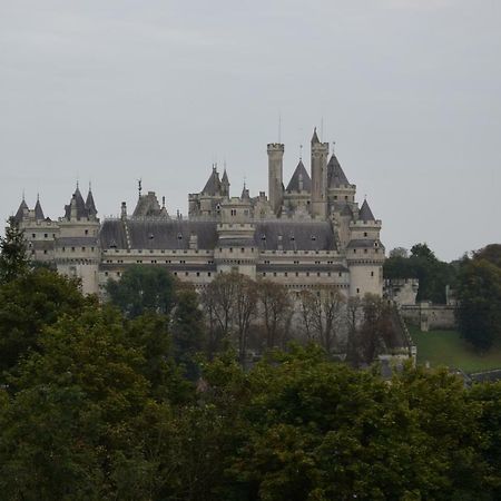 Holiday Home Castle View 皮埃尔丰 外观 照片